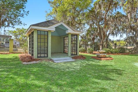 657 N Stiles Drive Charleston SC 29412