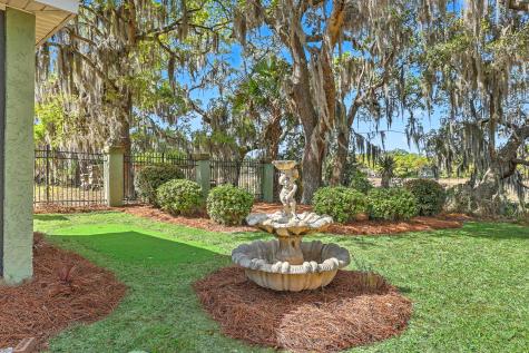 657 N Stiles Drive Charleston SC 29412