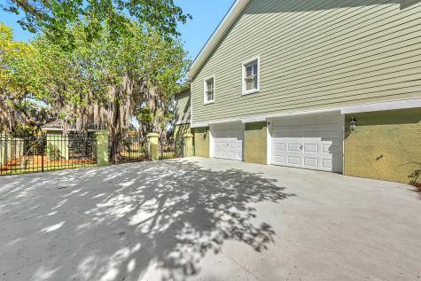 657 N Stiles Drive Charleston SC 29412