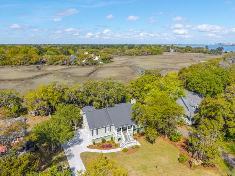 657 N Stiles Drive Charleston SC 29412