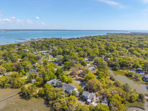 657 N Stiles Drive Charleston SC 29412