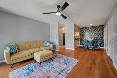 188 Midland Parkway Summerville SC 29485