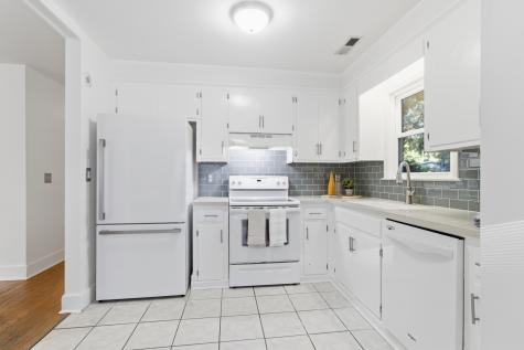 1142 Bonnie Lane Mount Pleasant SC 29464