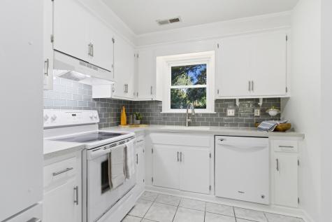 1142 Bonnie Lane Mount Pleasant SC 29464