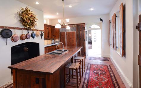 69 Church Street Charleston SC 29401