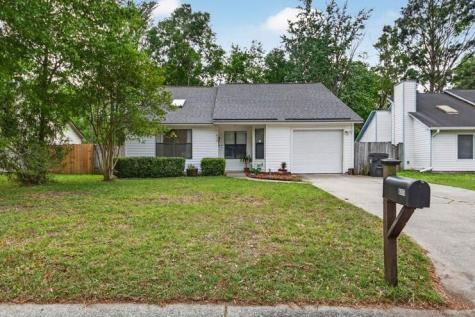 8313 Whitehaven Drive North Charleston SC 29420