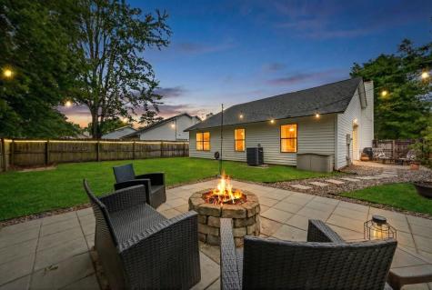 8313 Whitehaven Drive North Charleston SC 29420