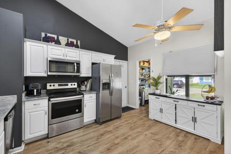 8313 Whitehaven Drive North Charleston SC 29420