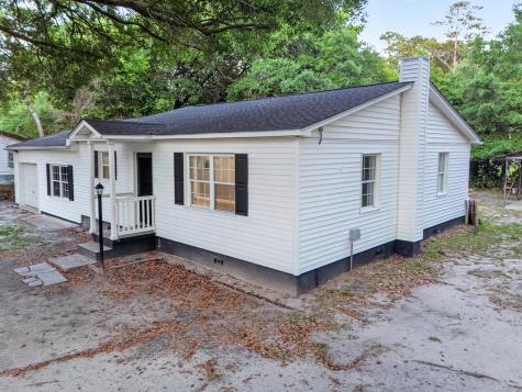 727 Levee Drive Moncks Corner SC 29461