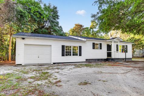 727 Levee Drive Moncks Corner SC 29461