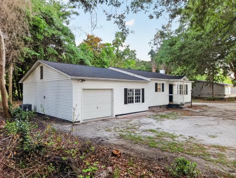 727 Levee Drive Moncks Corner SC 29461