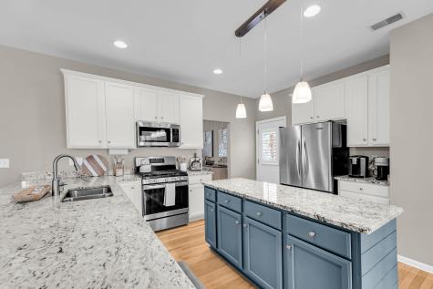 2286 Sandy Point Lane Mount Pleasant SC 29466