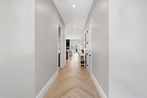 1550 N Avalon Circle Charleston SC 29407