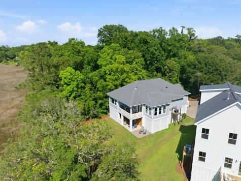 1550 N Avalon Circle Charleston SC 29407