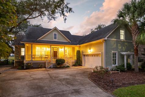 823 Colony Drive Charleston SC 29407
