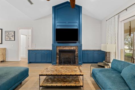 823 Colony Drive Charleston SC 29407