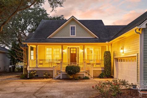 823 Colony Drive Charleston SC 29407