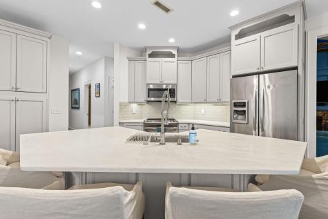 823 Colony Drive Charleston SC 29407