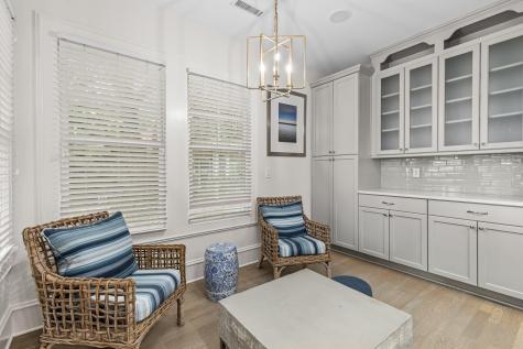 823 Colony Drive Charleston SC 29407