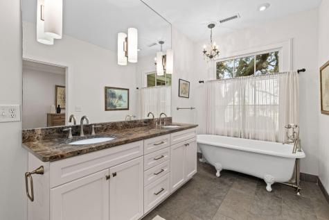 823 Colony Drive Charleston SC 29407