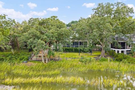 823 Colony Drive Charleston SC 29407