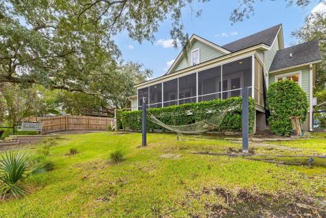823 Colony Drive Charleston SC 29407