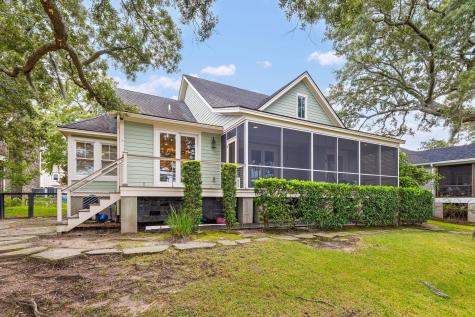 823 Colony Drive Charleston SC 29407