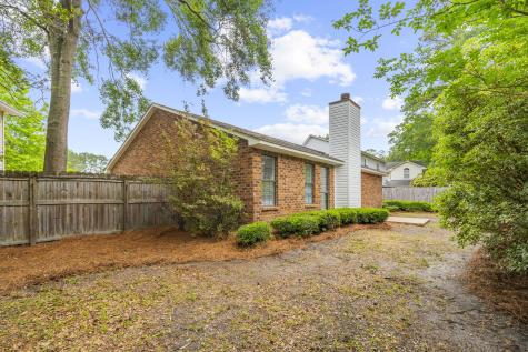 116 Lancelot Hall Charleston SC 29418