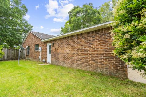 116 Lancelot Hall Charleston SC 29418