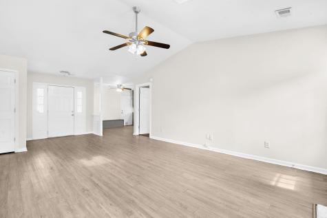 116 Lancelot Hall Charleston SC 29418