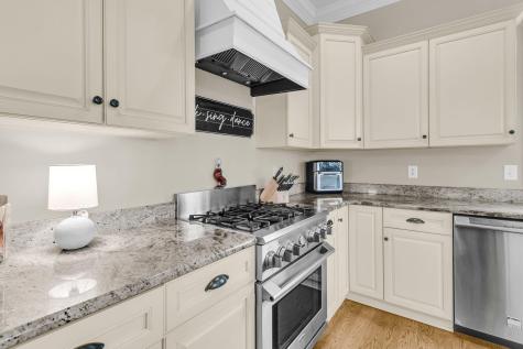 1924 Shields Lane Mount Pleasant SC 29466
