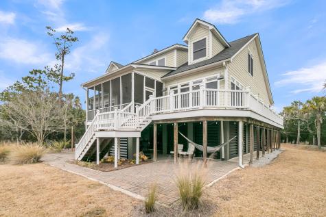 1924 Shields Lane Mount Pleasant SC 29466