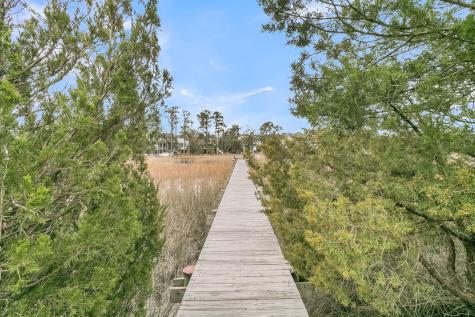1924 Shields Lane Mount Pleasant SC 29466