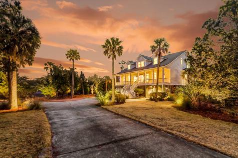 1924 Shields Lane Mount Pleasant SC 29466
