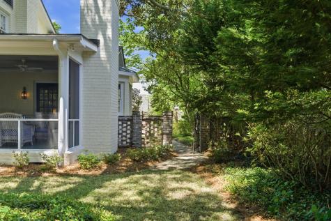 260 Confederate Circle Charleston SC 29407