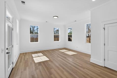 111 Kenneth Lane Summerville SC 29486