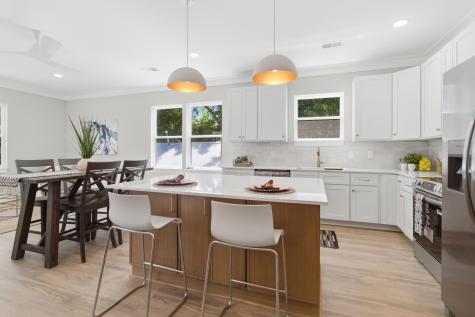 1924 Redwood Street North Charleston SC 29405