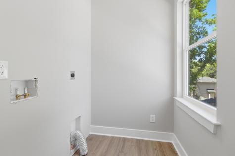 1924 Redwood Street North Charleston SC 29405