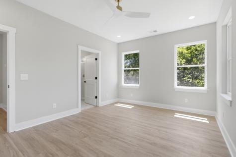1924 Redwood Street North Charleston SC 29405