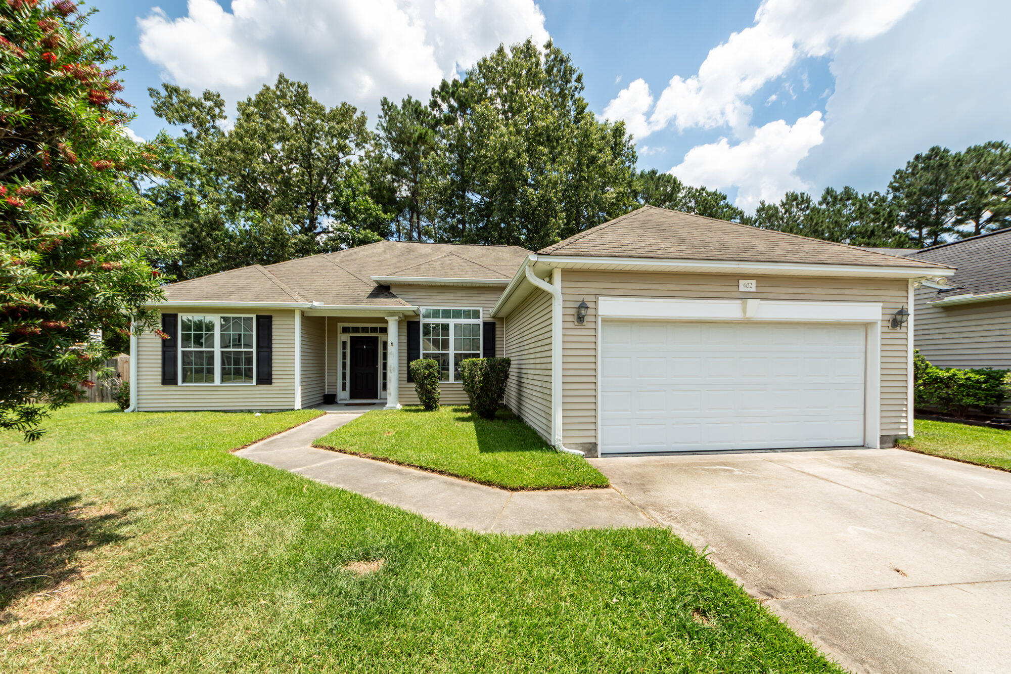 402 Black Horse Road Moncks Corner SC 29461
