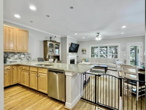 161 Etiwan Pointe Drive Mount Pleasant SC 29464