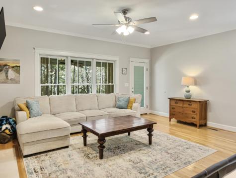 161 Etiwan Pointe Drive Mount Pleasant SC 29464