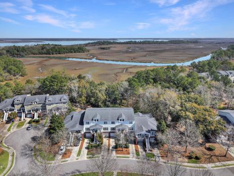 161 Etiwan Pointe Drive Mount Pleasant SC 29464