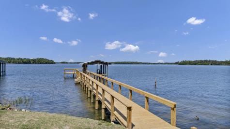 1527 Quail Trail Manning SC 29102
