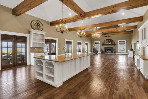 1527 Quail Trail Manning SC 29102