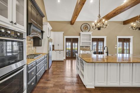 1527 Quail Trail Manning SC 29102