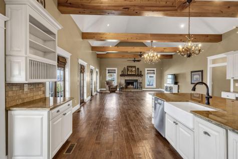 1527 Quail Trail Manning SC 29102