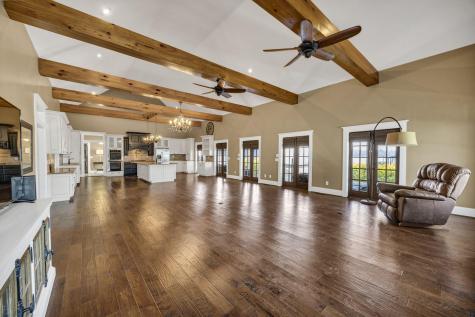 1527 Quail Trail Manning SC 29102