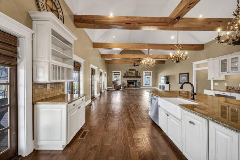 1527 Quail Trail Manning SC 29102