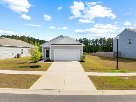256 Phoenix Drive Summerville SC 29486